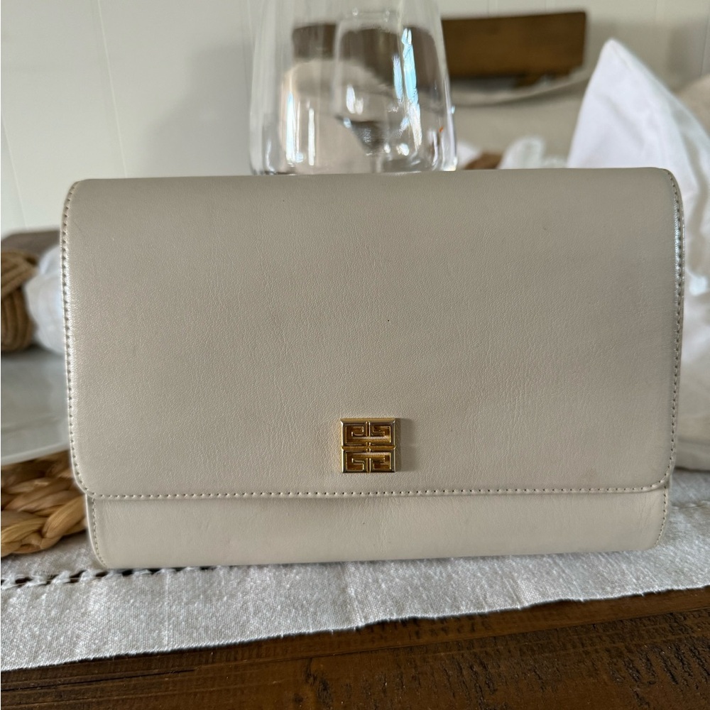 Vintage givenchy crossbody